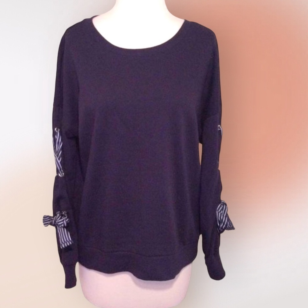 Hannah Navy Blue Ribbon Sleeved Sweatshirt‎ M NWT